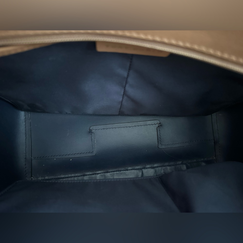 Tory Burch Tan Shoulder Bag - Picture 6 of 9